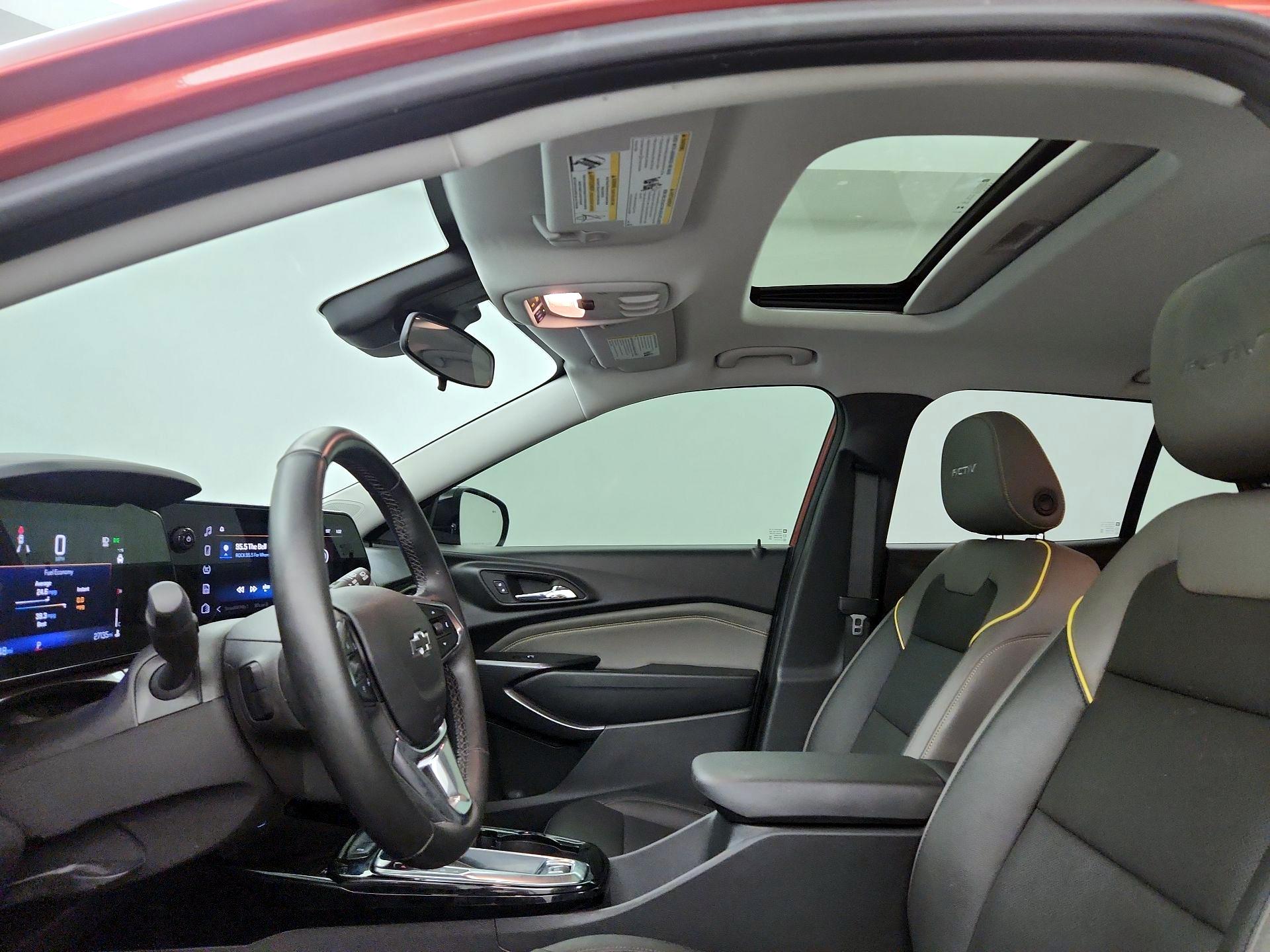 Thumbnail: 2024 Chevrolet Trax - 19
