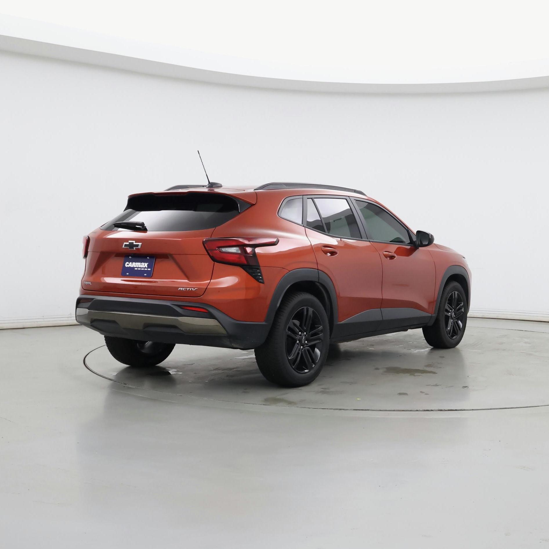 Thumbnail: 2024 Chevrolet Trax - 8