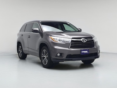 2016 Toyota Highlander XLE -
                Naperville, IL
