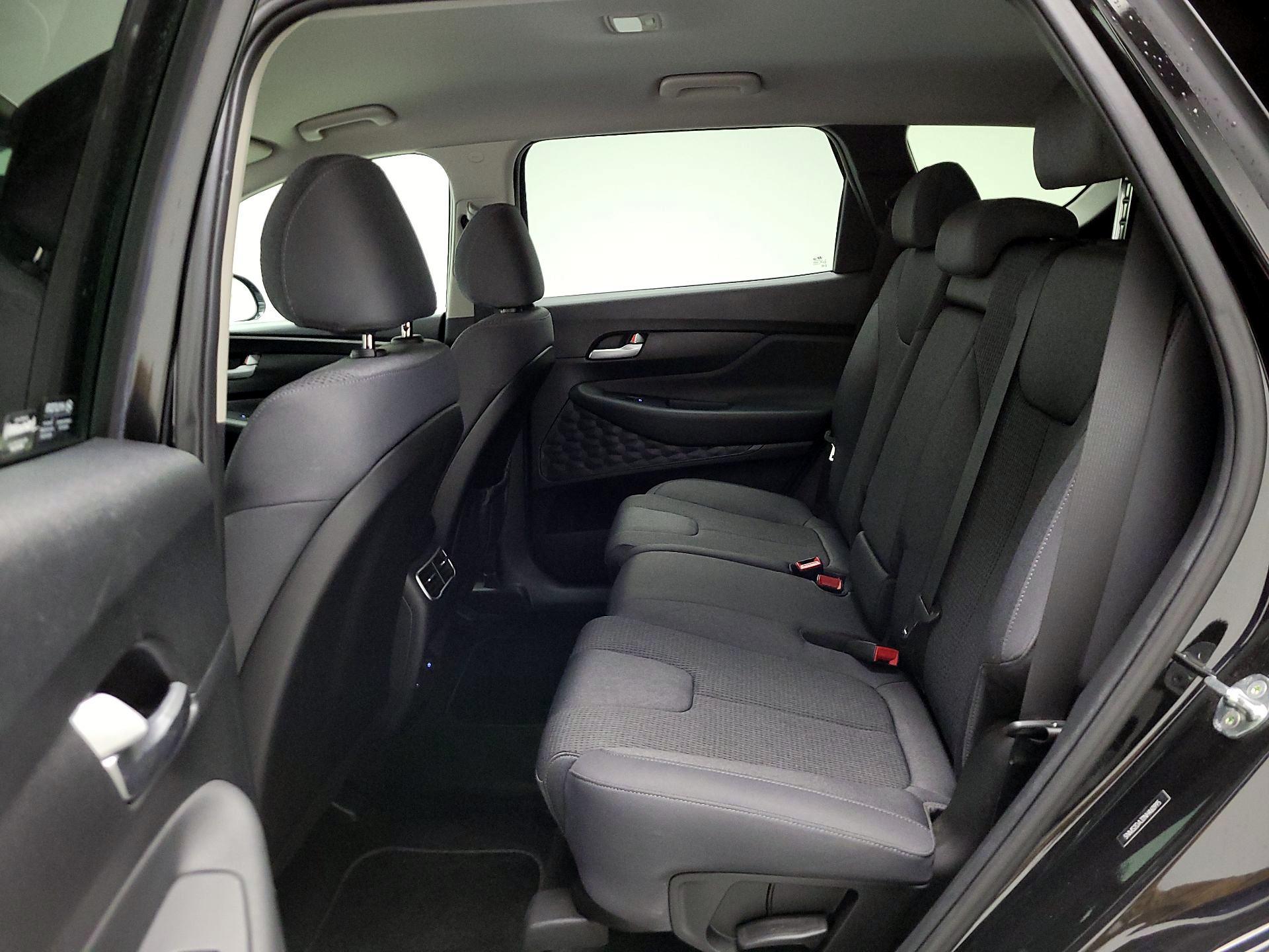 Thumbnail: 2022 Hyundai Santa Fe - 18