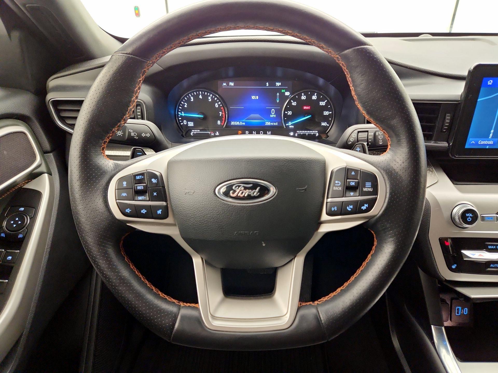 Thumbnail: 2022 Ford Explorer - 10