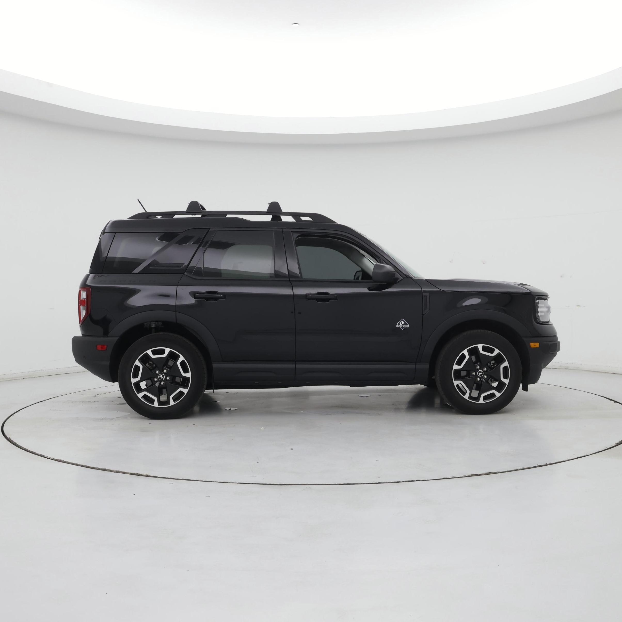 Thumbnail: 2023 Ford Bronco Sport - 7