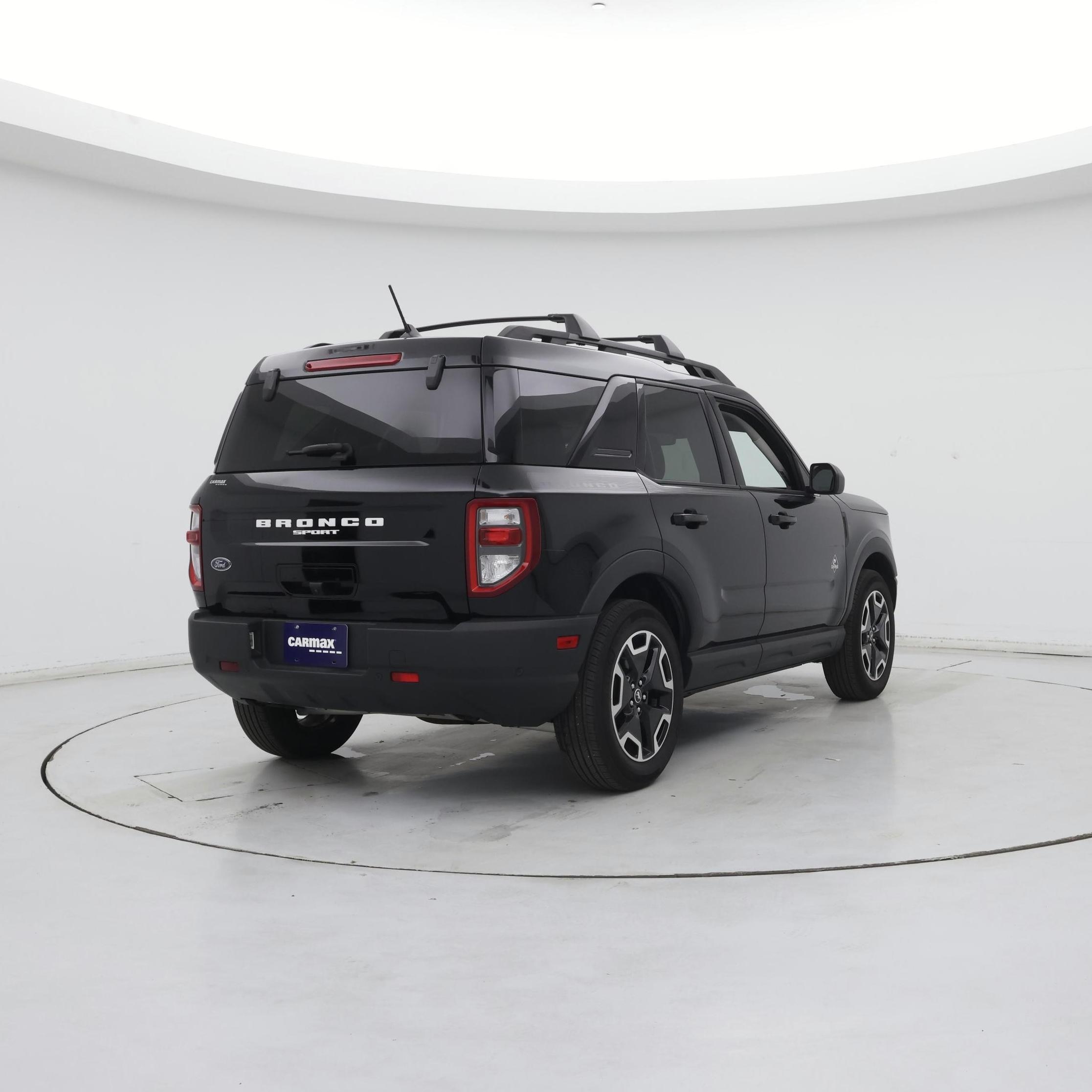 Thumbnail: 2023 Ford Bronco Sport - 8