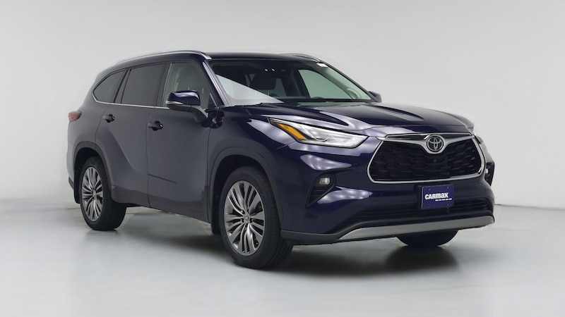 2022 Toyota Highlander Platinum Hero Image
