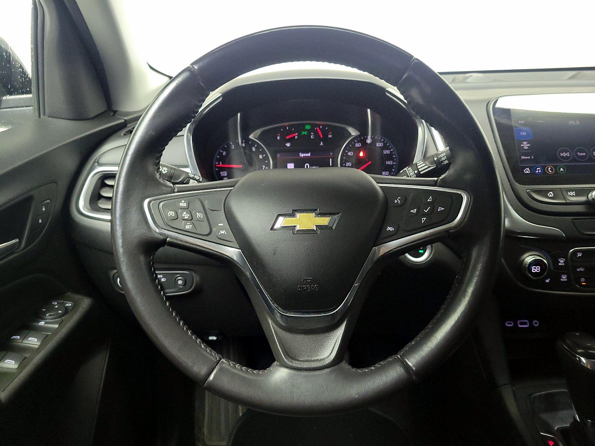 Thumbnail: 2021 Chevrolet Equinox - 10