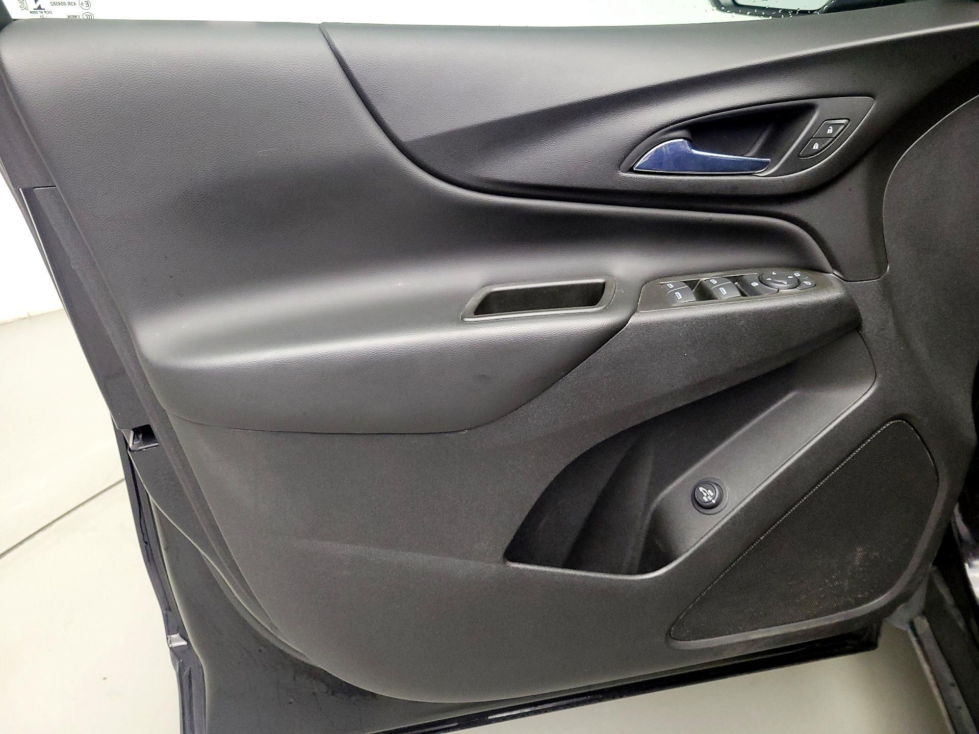 Thumbnail: 2021 Chevrolet Equinox - 12
