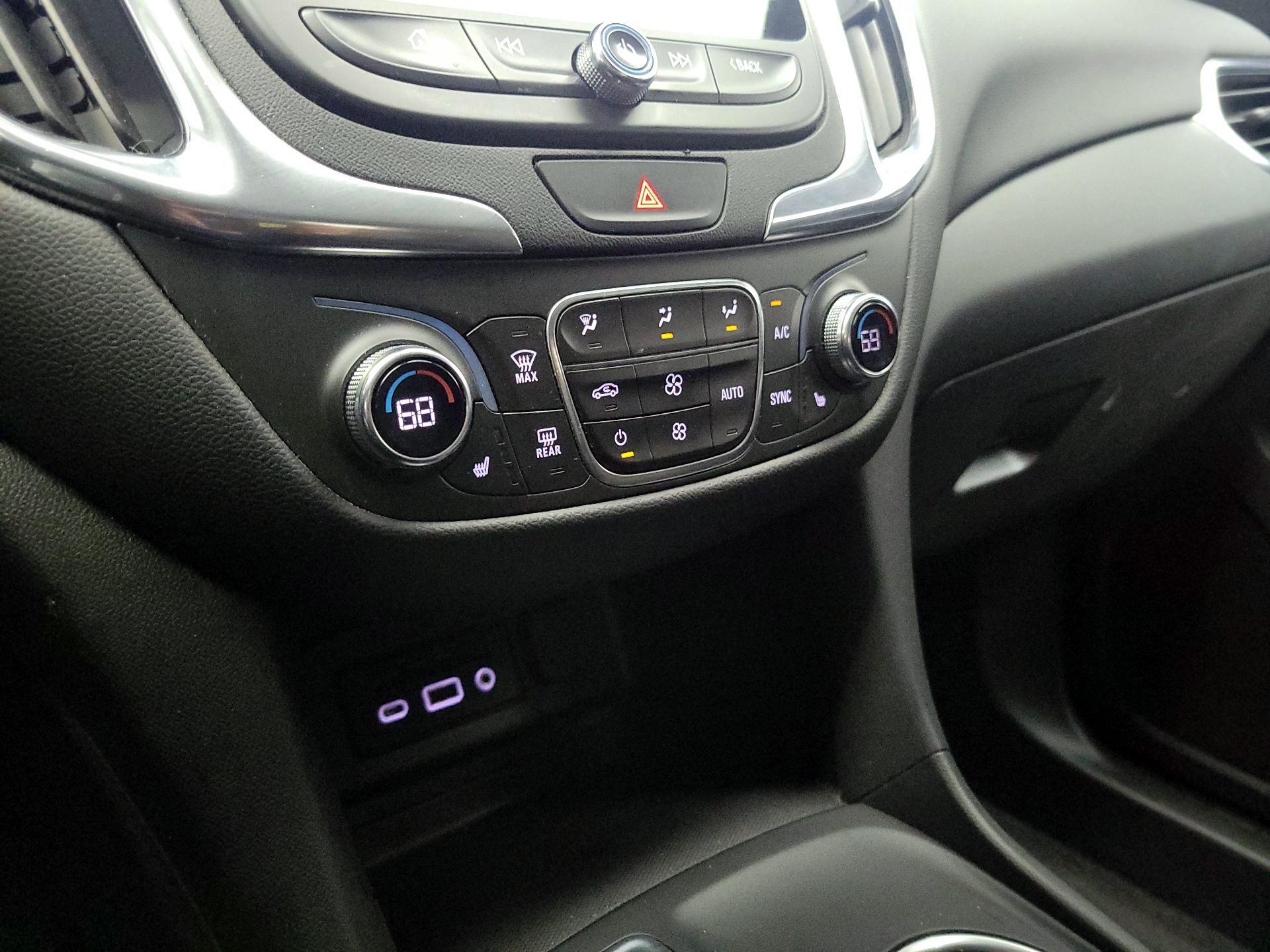 Thumbnail: 2021 Chevrolet Equinox - 17