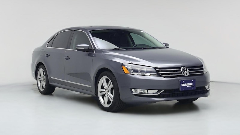 2015 Volkswagen Passat SE Hero Image