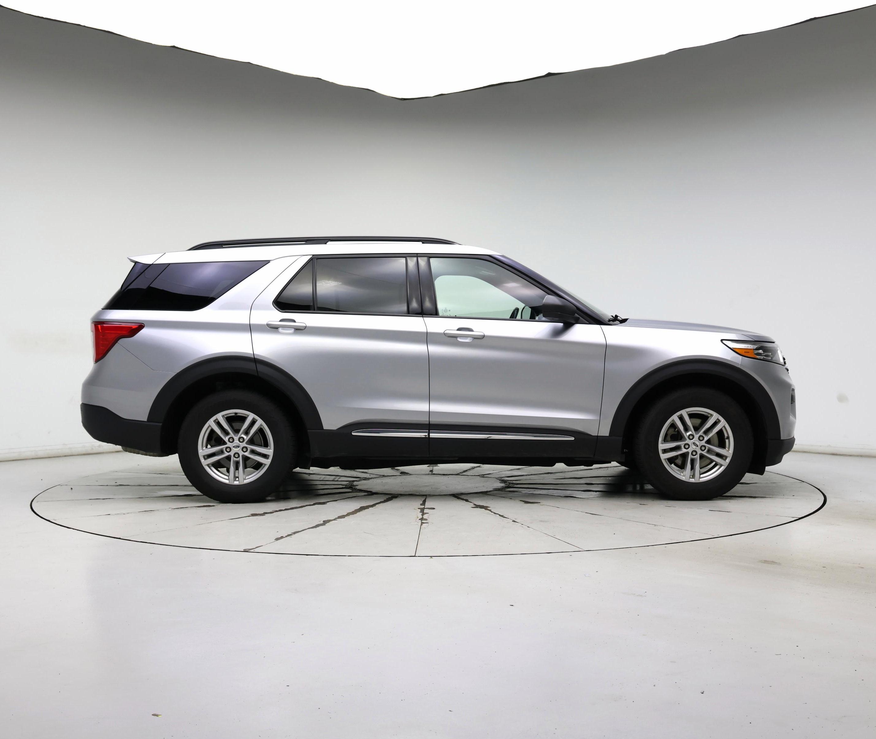 Thumbnail: 2020 Ford Explorer - 7