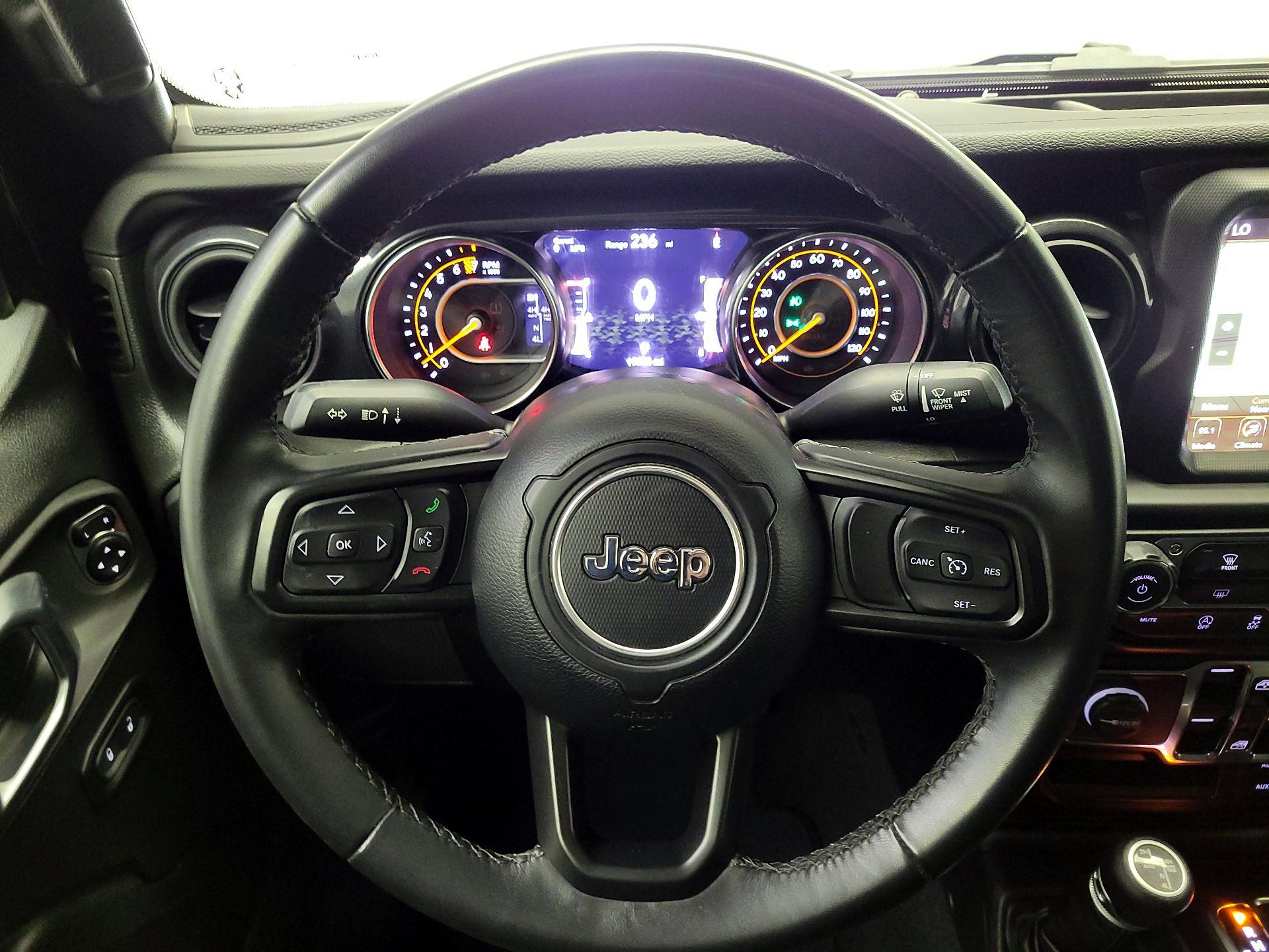 Thumbnail: 2022 Jeep Gladiator - 10