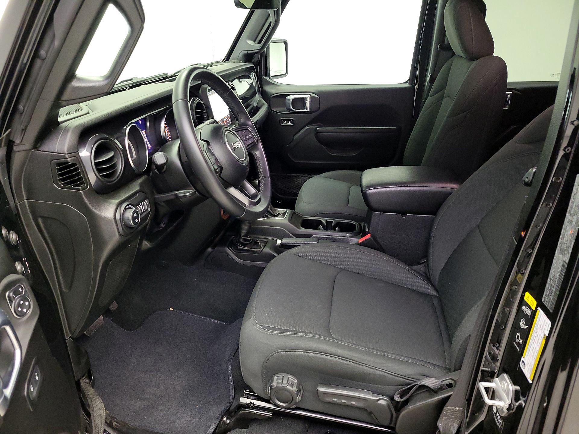 Thumbnail: 2022 Jeep Gladiator - 11