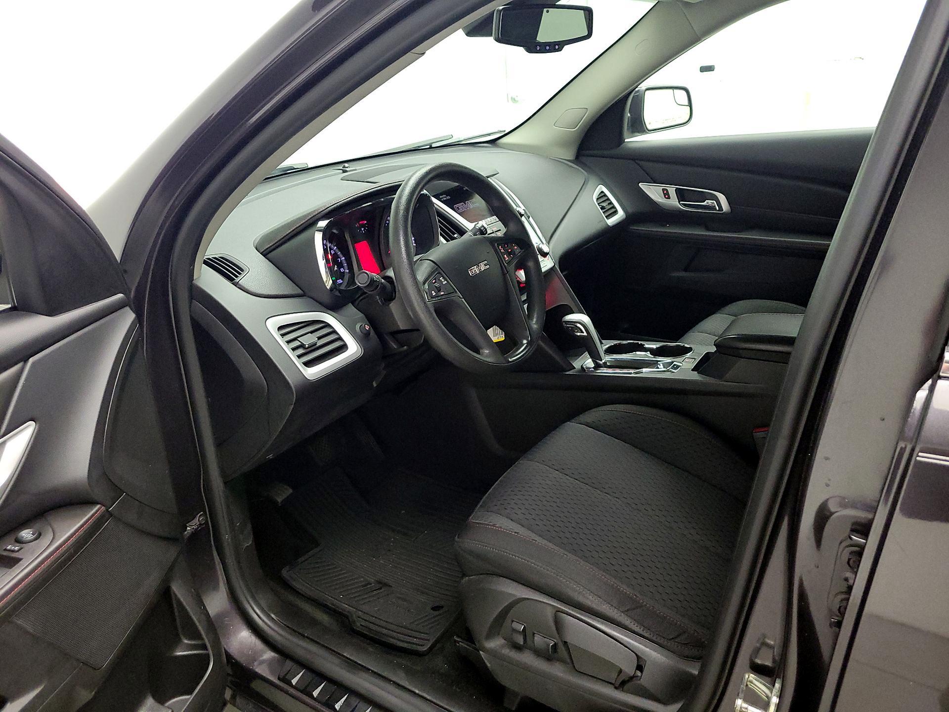Thumbnail: 2013 GMC Terrain - 11