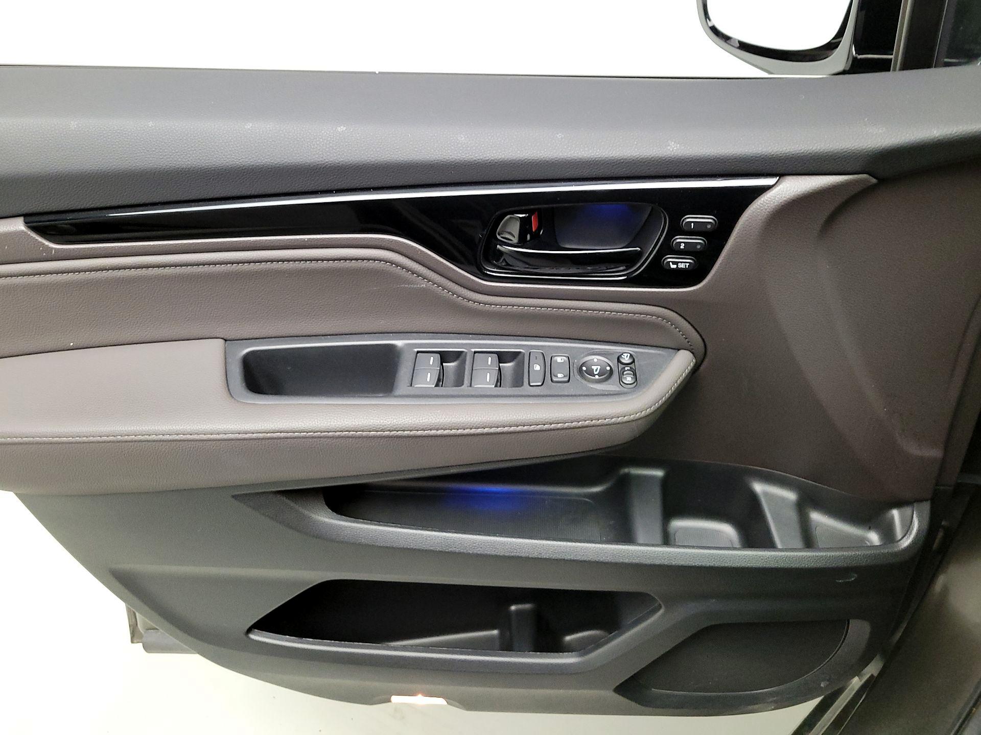 Thumbnail: 2021 Honda Odyssey - 12