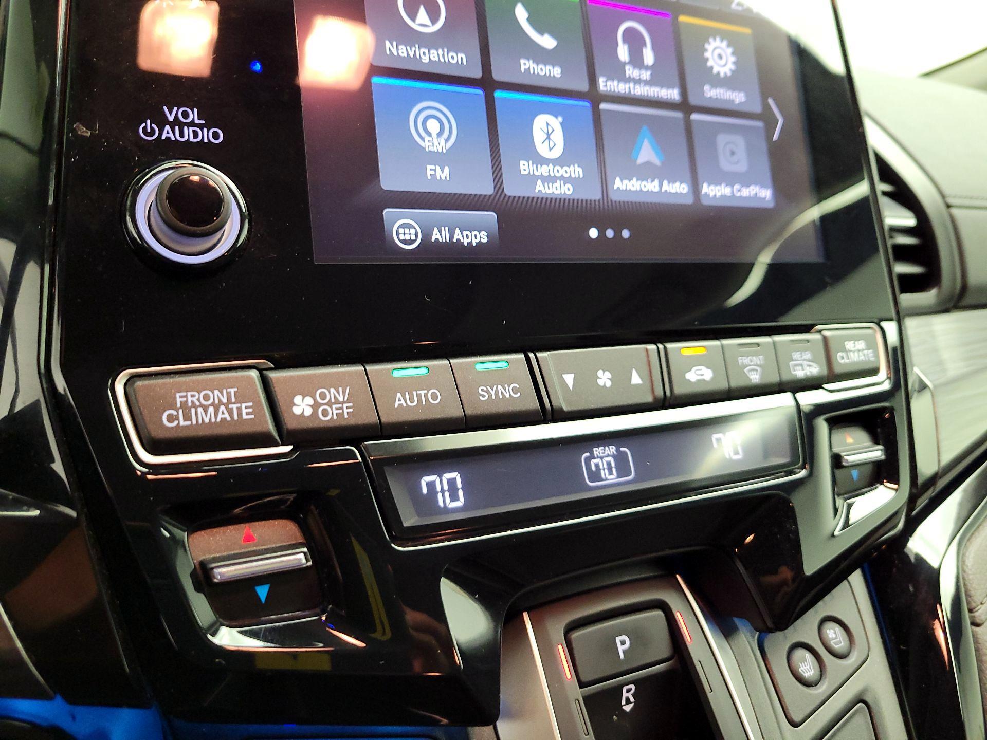 Thumbnail: 2021 Honda Odyssey - 17