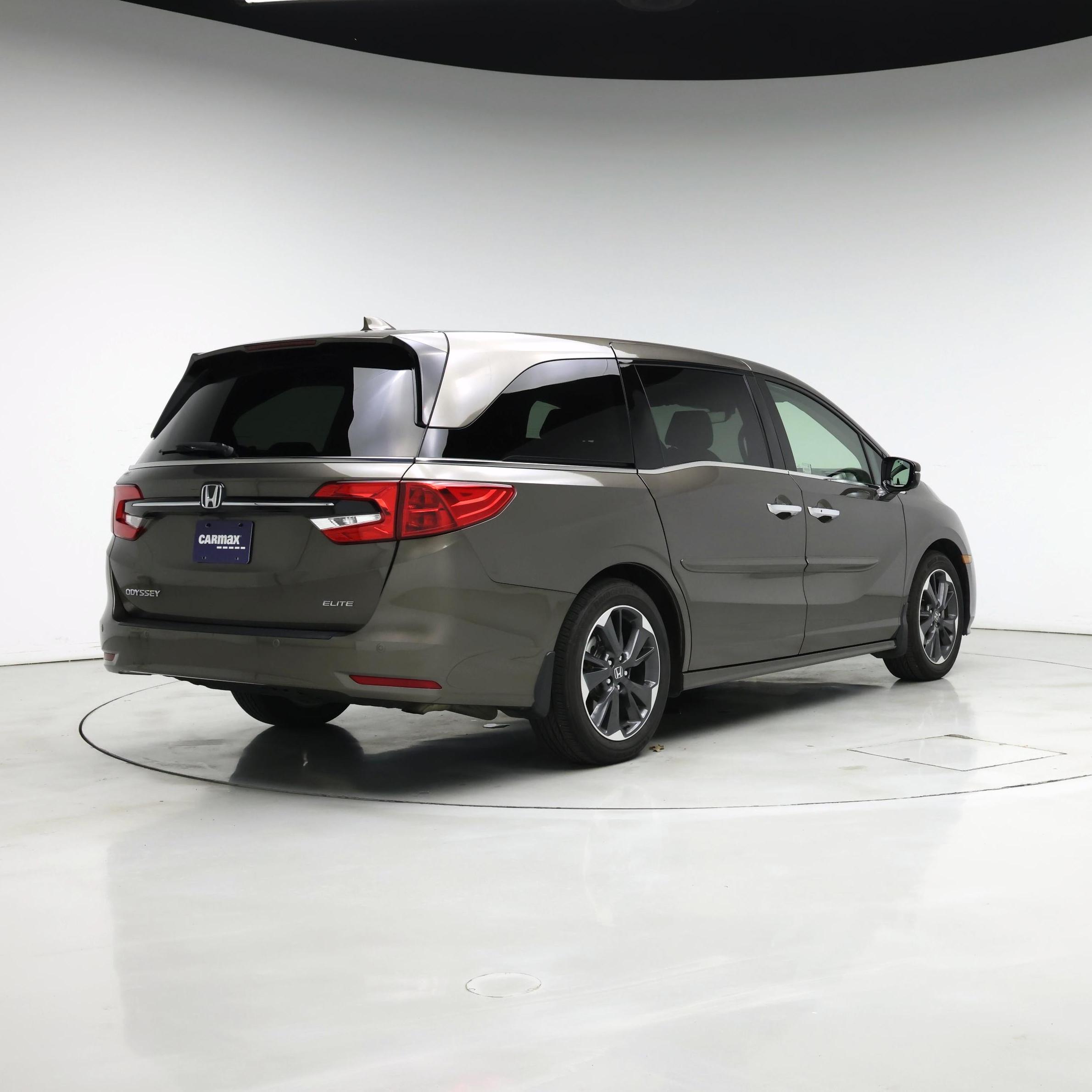 Thumbnail: 2021 Honda Odyssey - 8