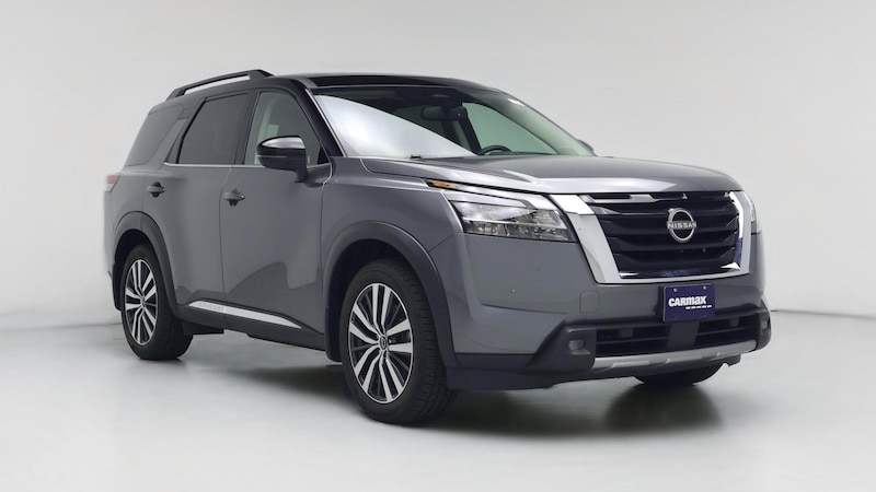 2022 Nissan Pathfinder Platinum Hero Image