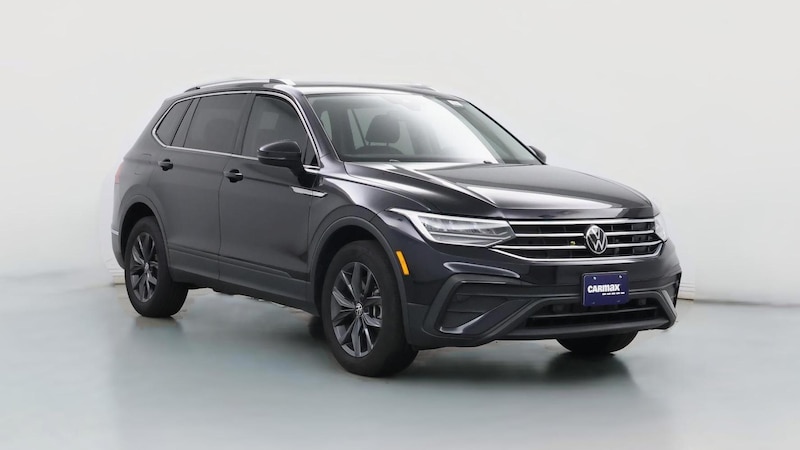 2022 Volkswagen Tiguan SE Hero Image