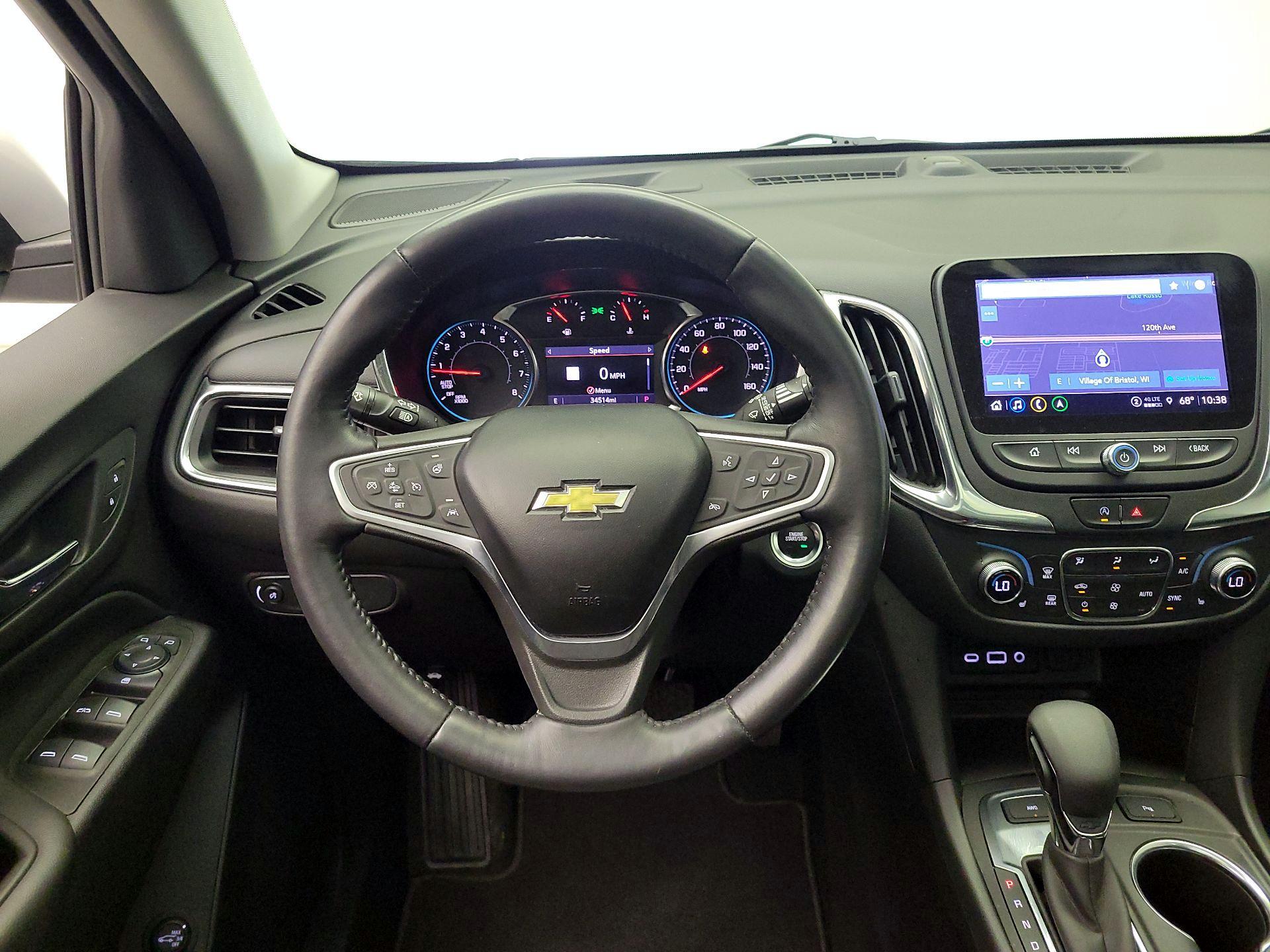 Thumbnail: 2022 Chevrolet Equinox - 10