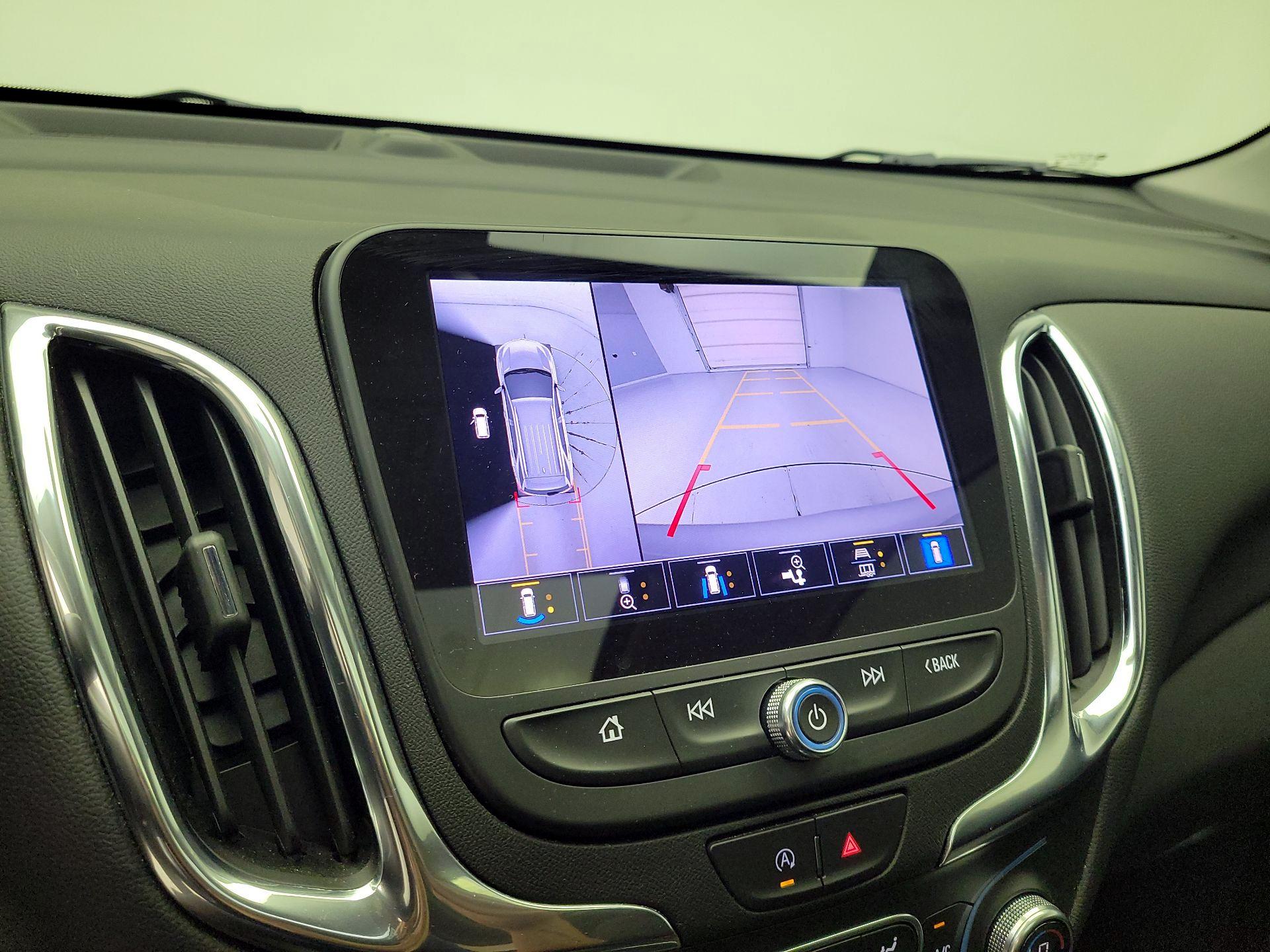 Thumbnail: 2022 Chevrolet Equinox - 15