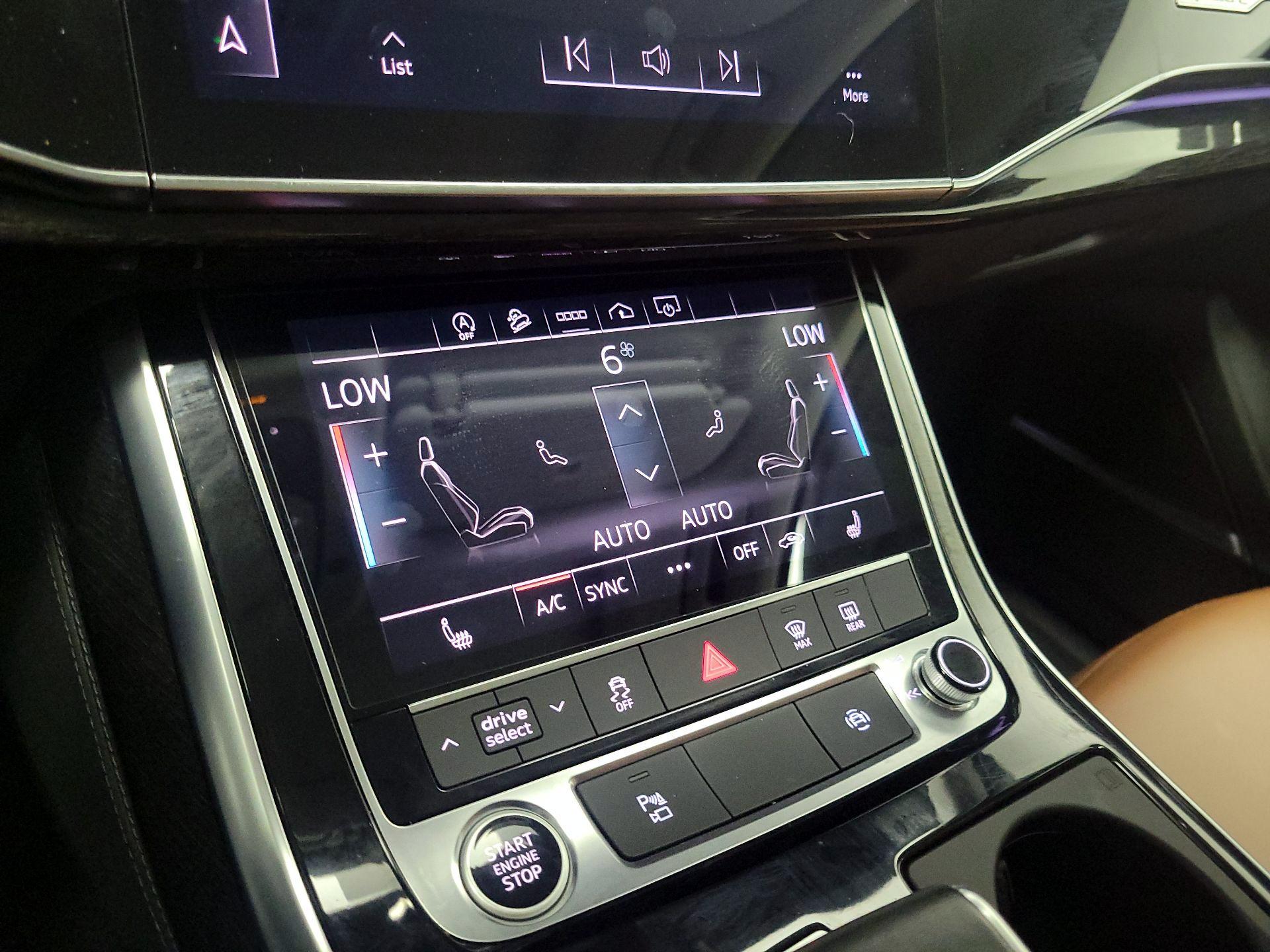 Thumbnail: 2023 Audi Q7 - 17