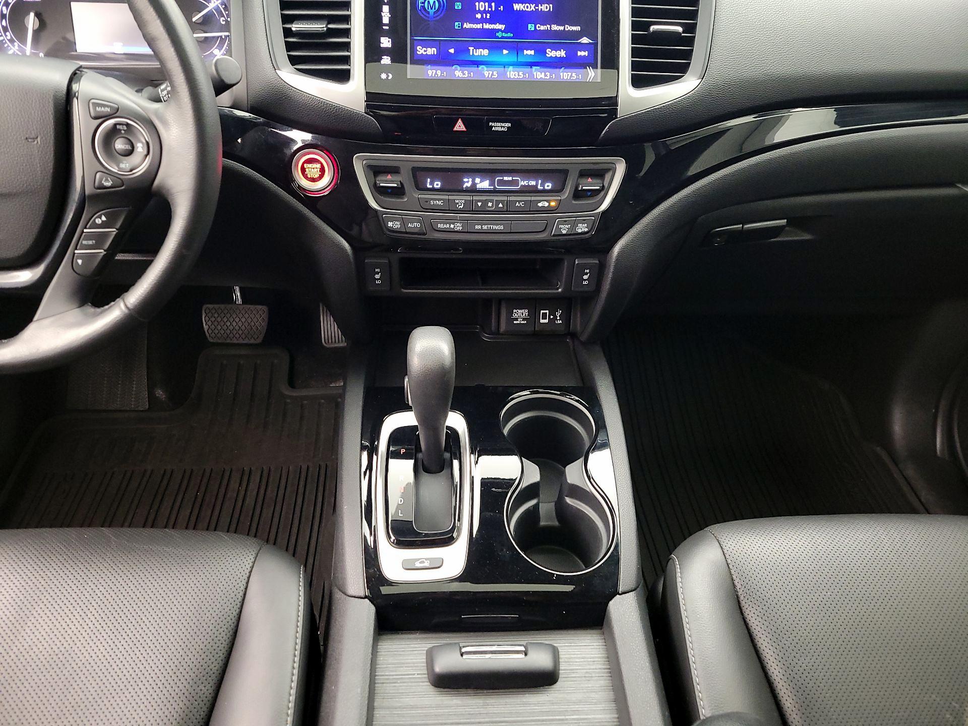 Thumbnail: 2019 Honda Ridgeline - 17