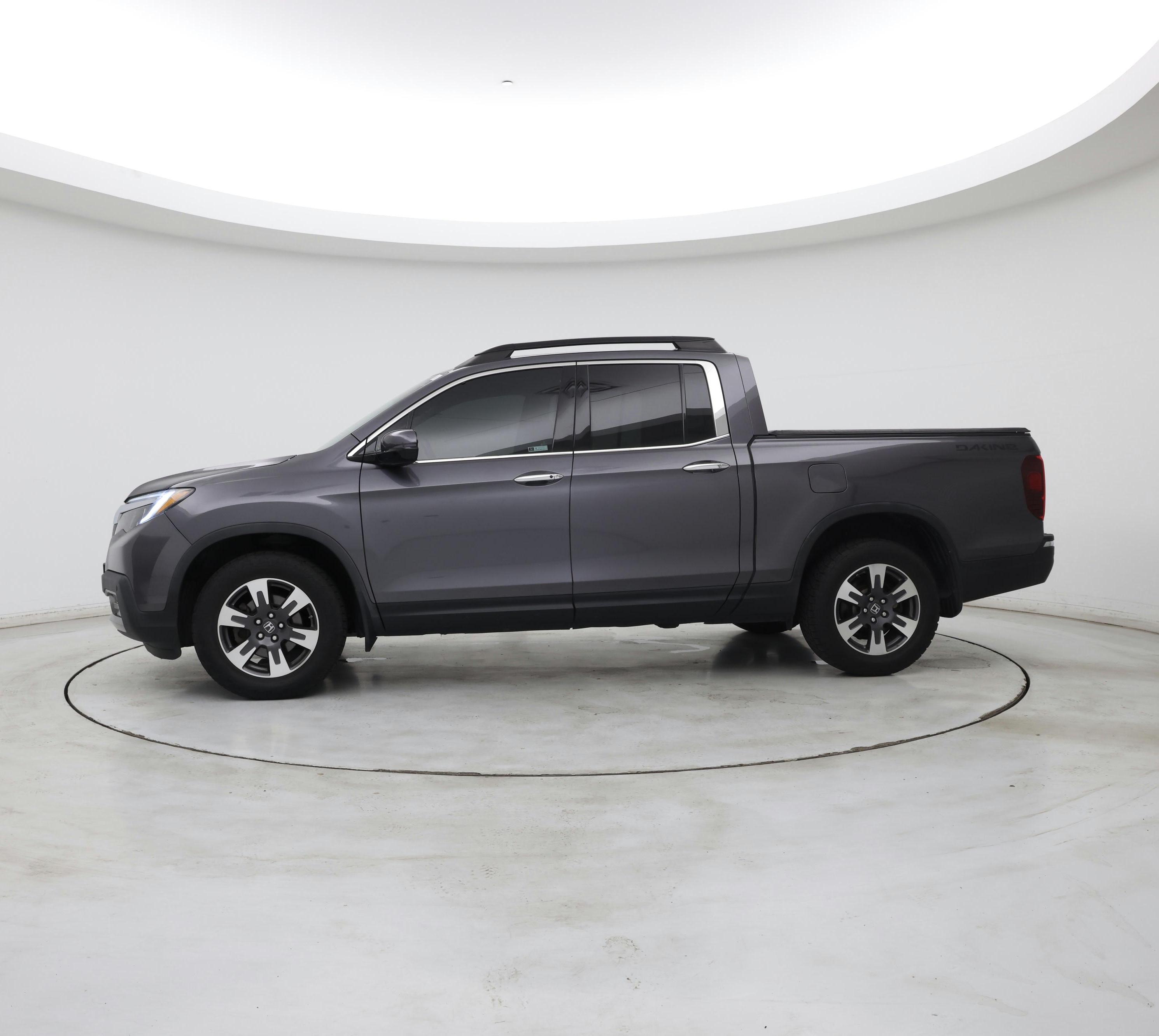 Thumbnail: 2019 Honda Ridgeline - 3