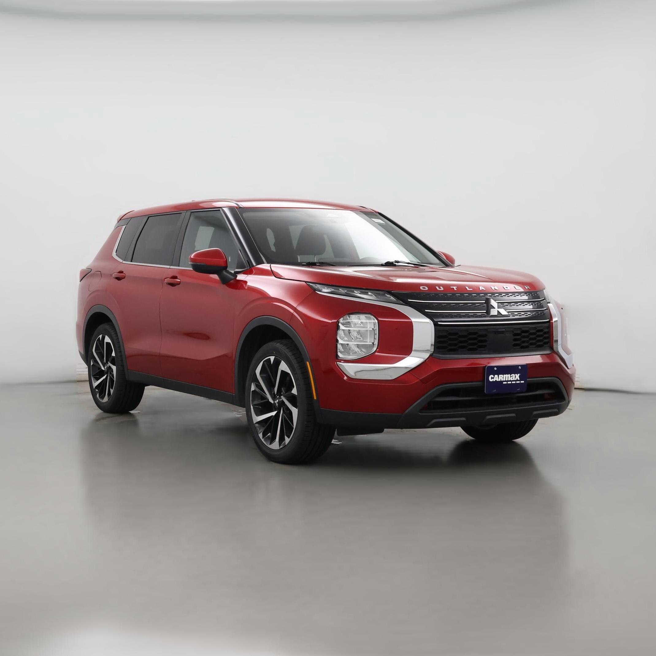 Thumbnail: 2022 Mitsubishi Outlander - 1