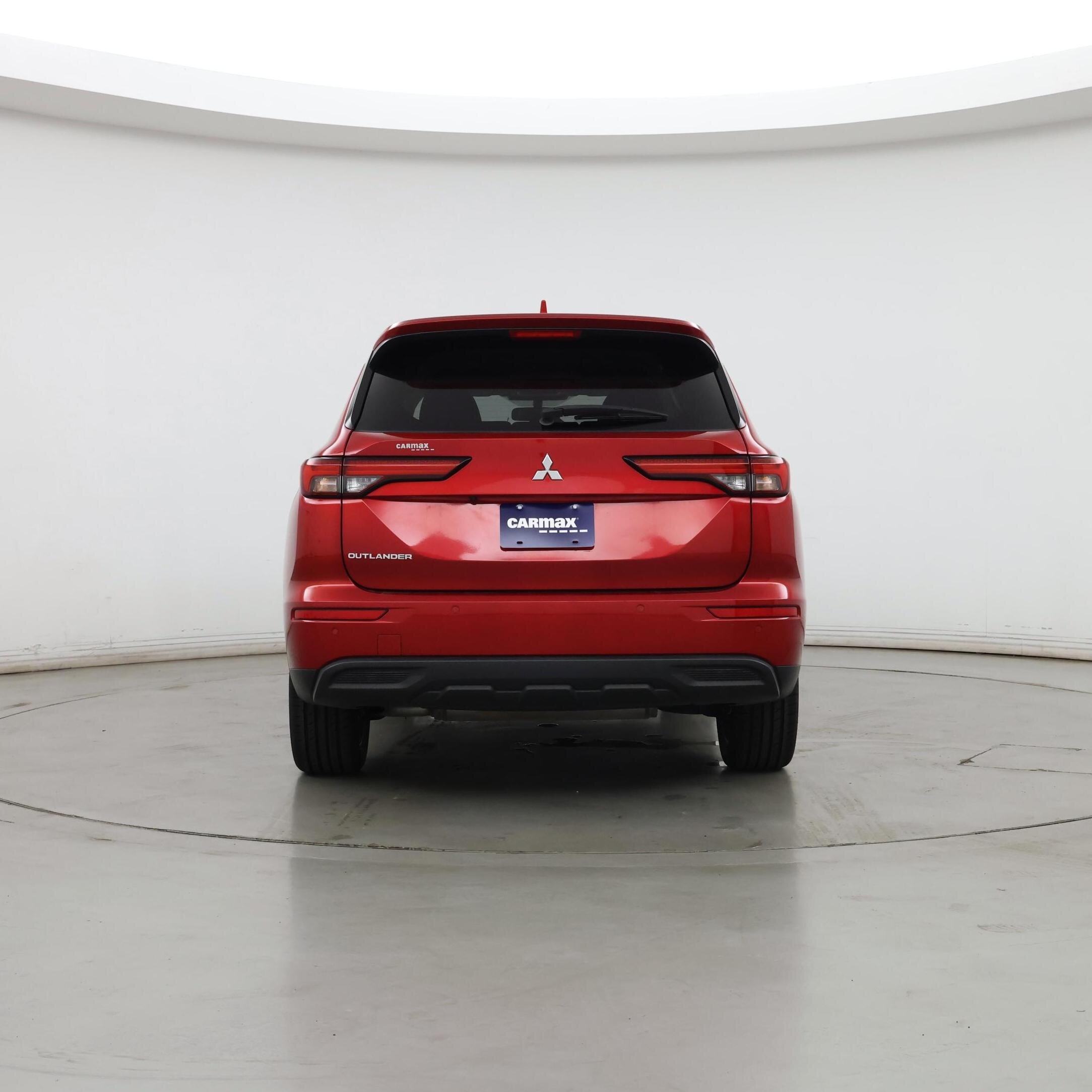 Thumbnail: 2022 Mitsubishi Outlander - 6