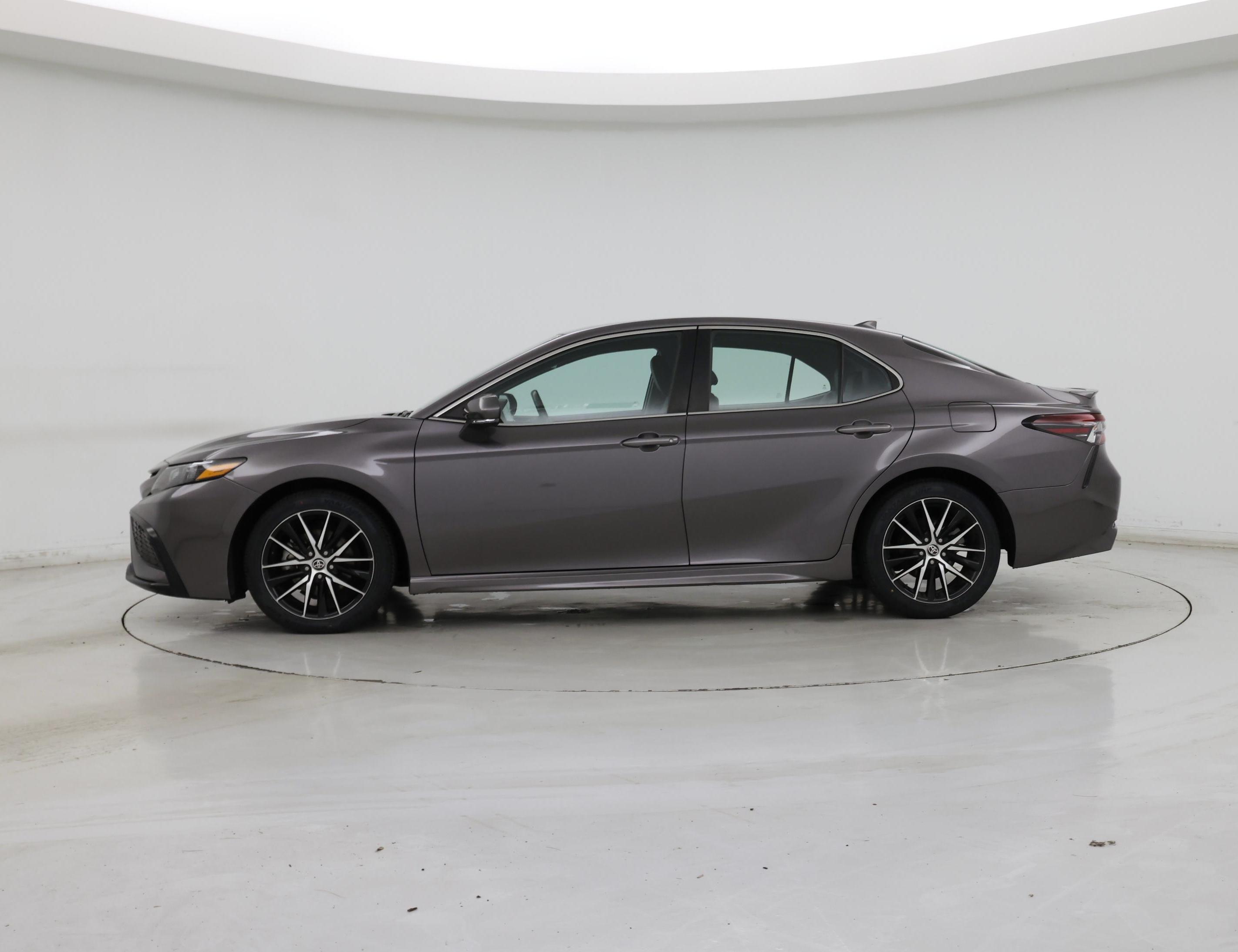 Thumbnail: 2023 Toyota Camry - 3