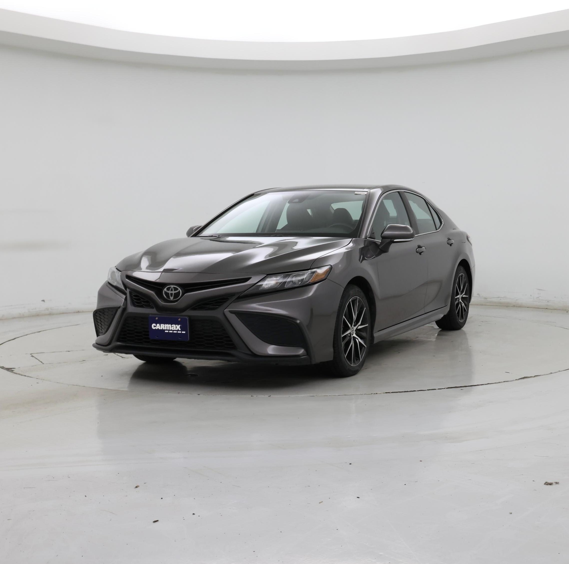 Thumbnail: 2023 Toyota Camry - 4