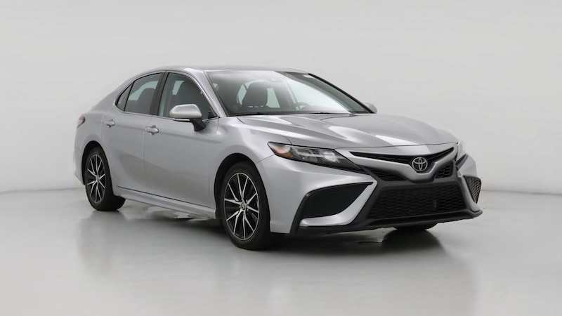2023 Toyota Camry SE Hero Image