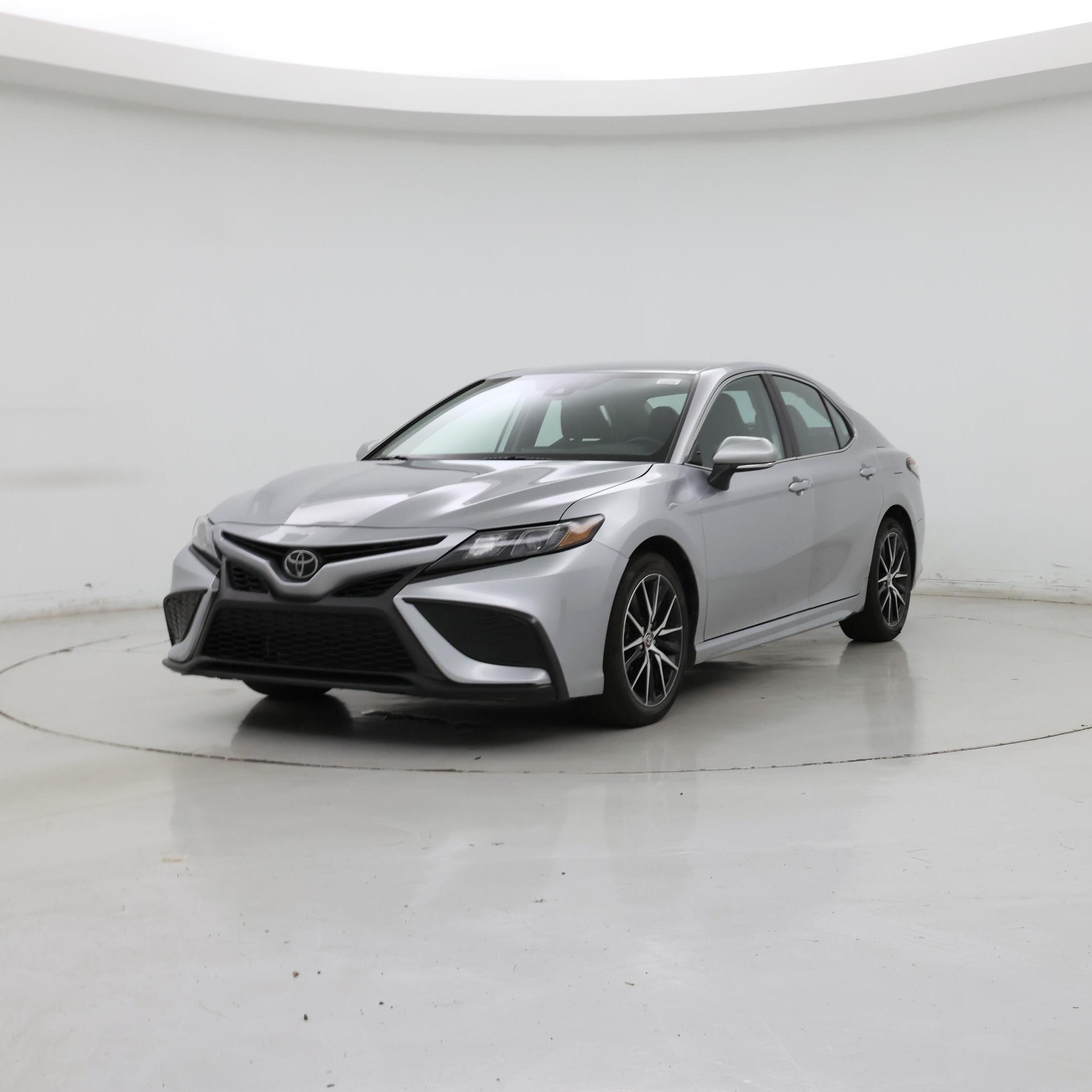 Thumbnail: 2023 Toyota Camry - 4