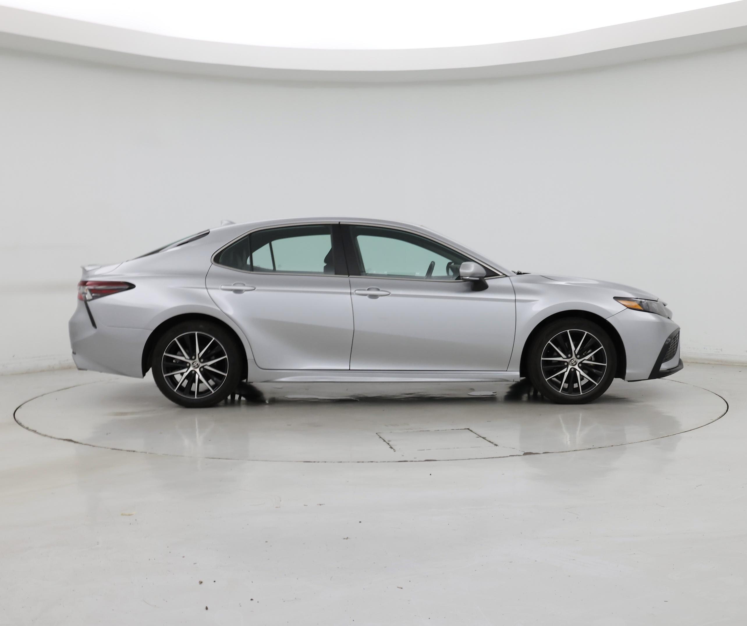 Thumbnail: 2023 Toyota Camry - 7