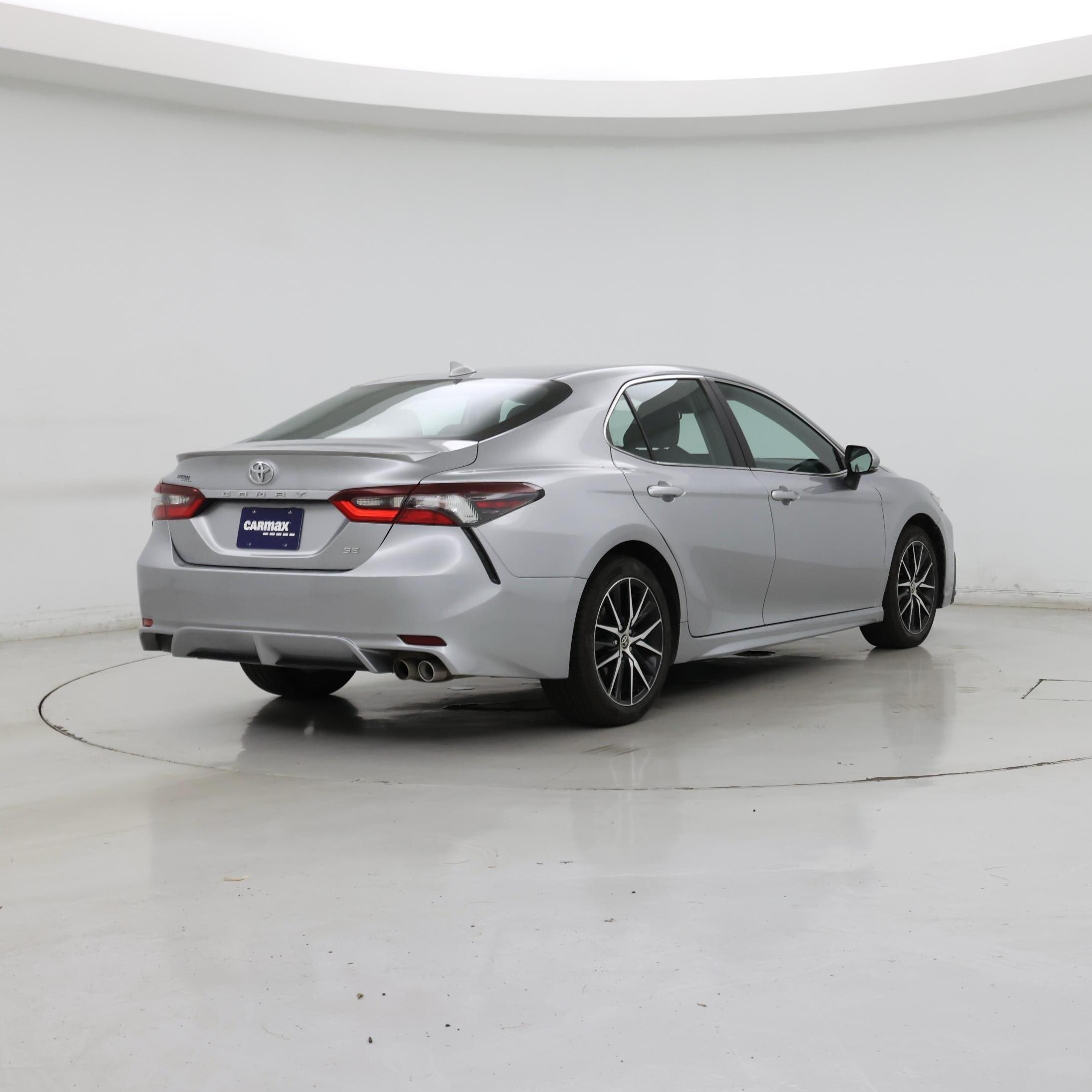 Thumbnail: 2023 Toyota Camry - 8