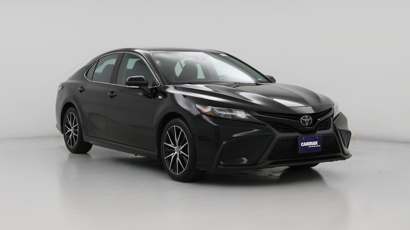 2023 Toyota Camry SE Hero Image