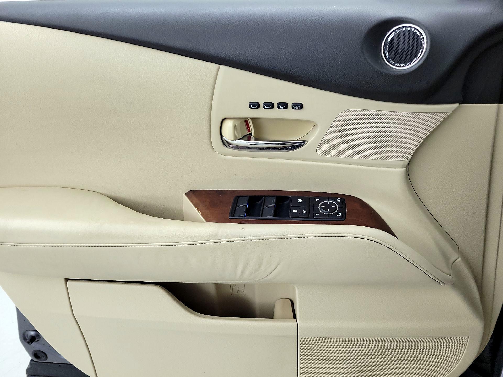 Thumbnail: 2014 Lexus RX - 12