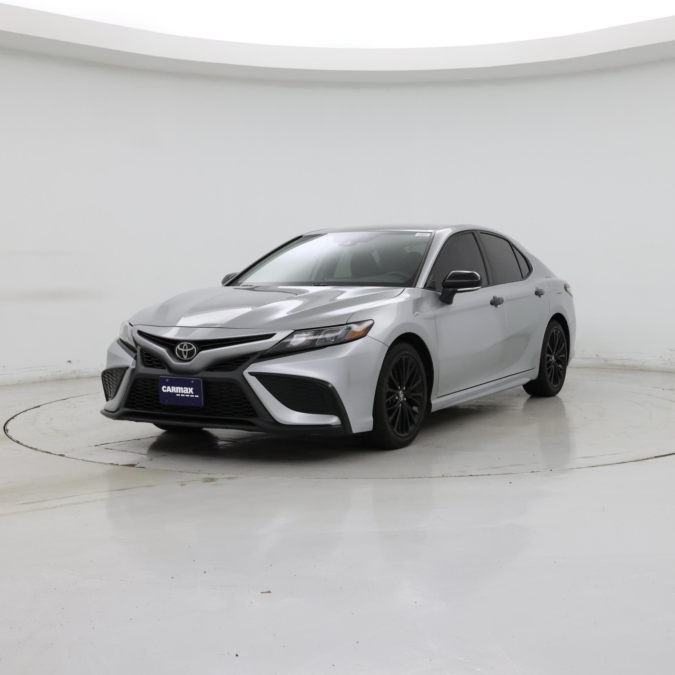 Thumbnail: 2022 Toyota Camry - 4