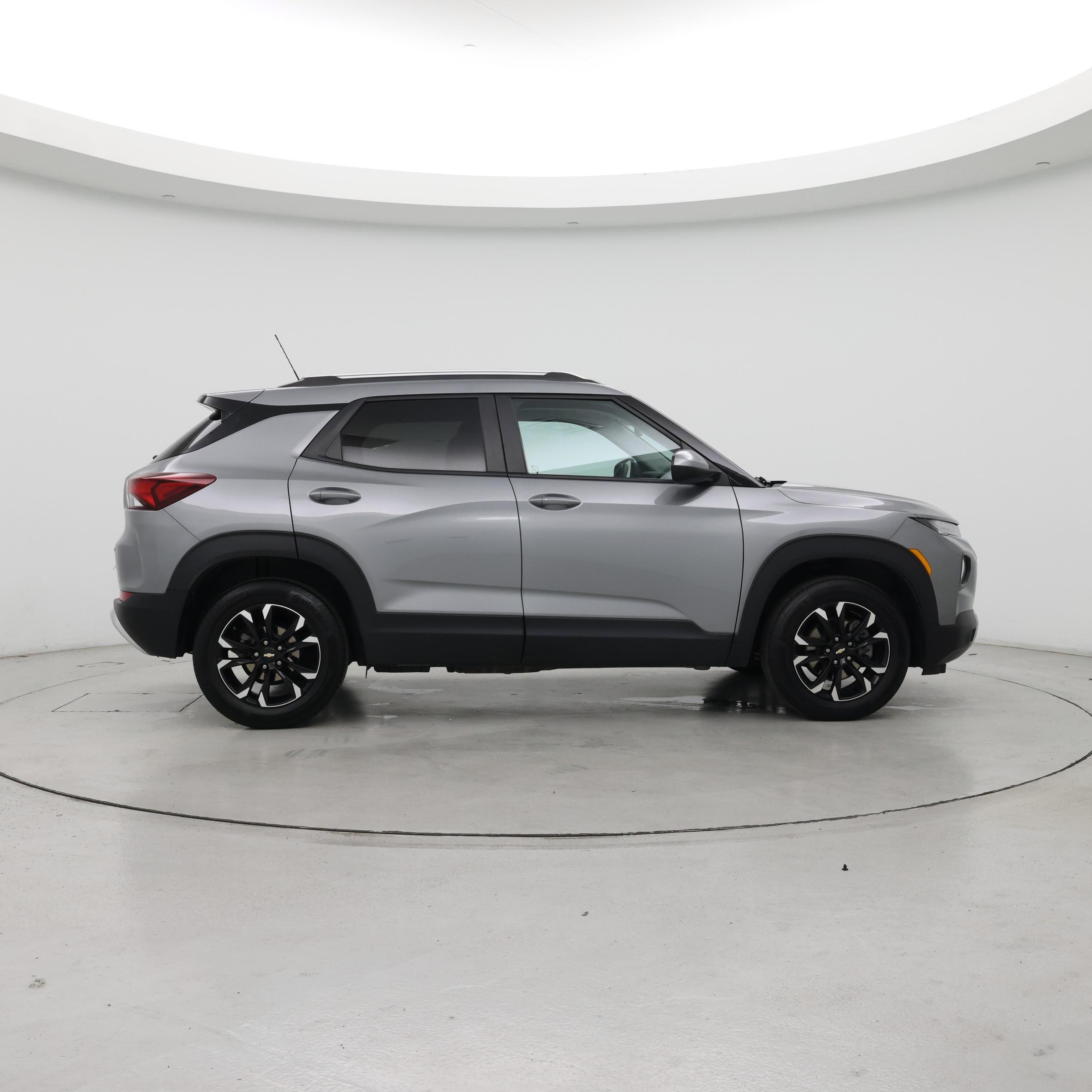 Thumbnail: 2023 Chevrolet TrailBlazer - 7