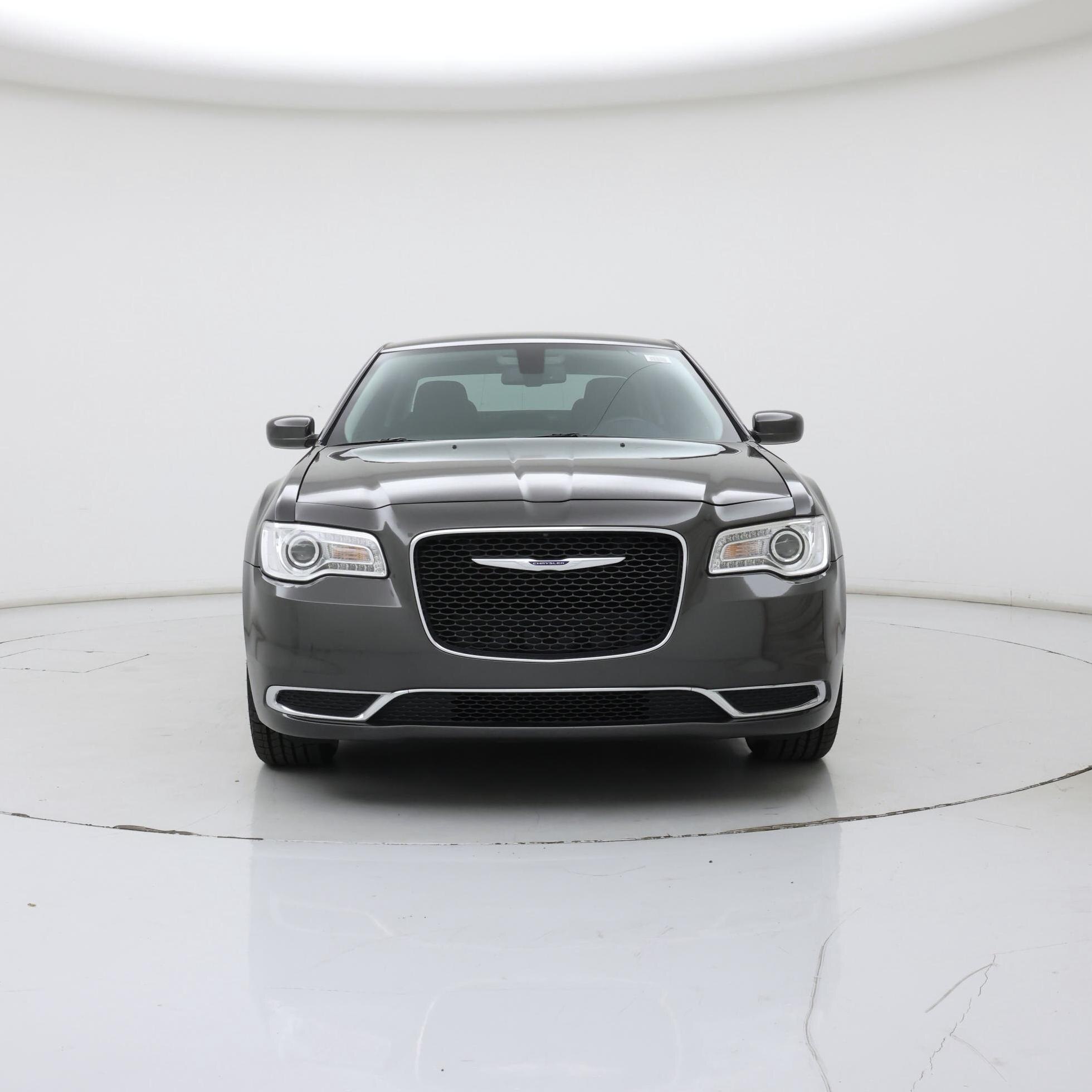 Thumbnail: 2020 Chrysler 300 - 5