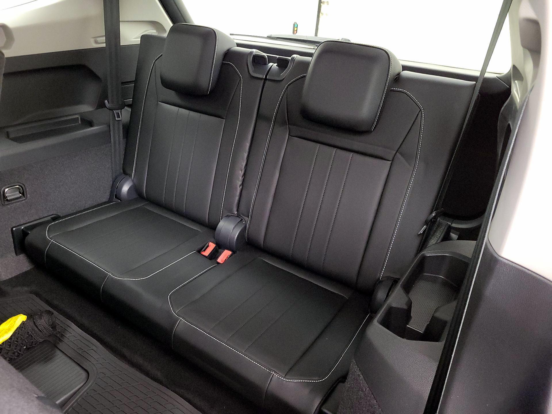 Thumbnail: 2023 Volkswagen Tiguan - 20