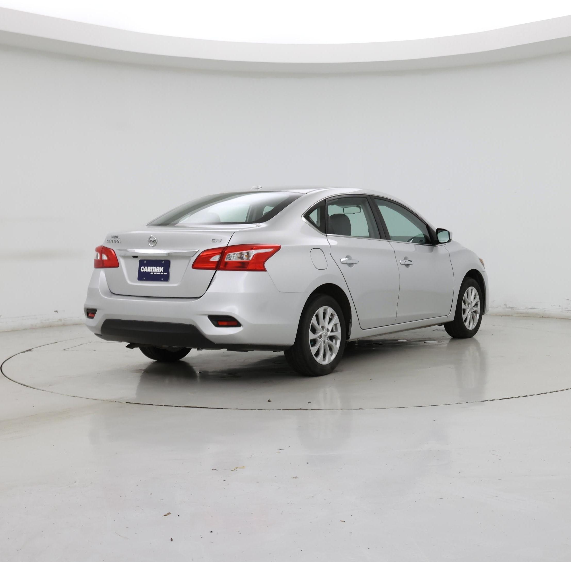 Thumbnail: 2018 Nissan Sentra - 8