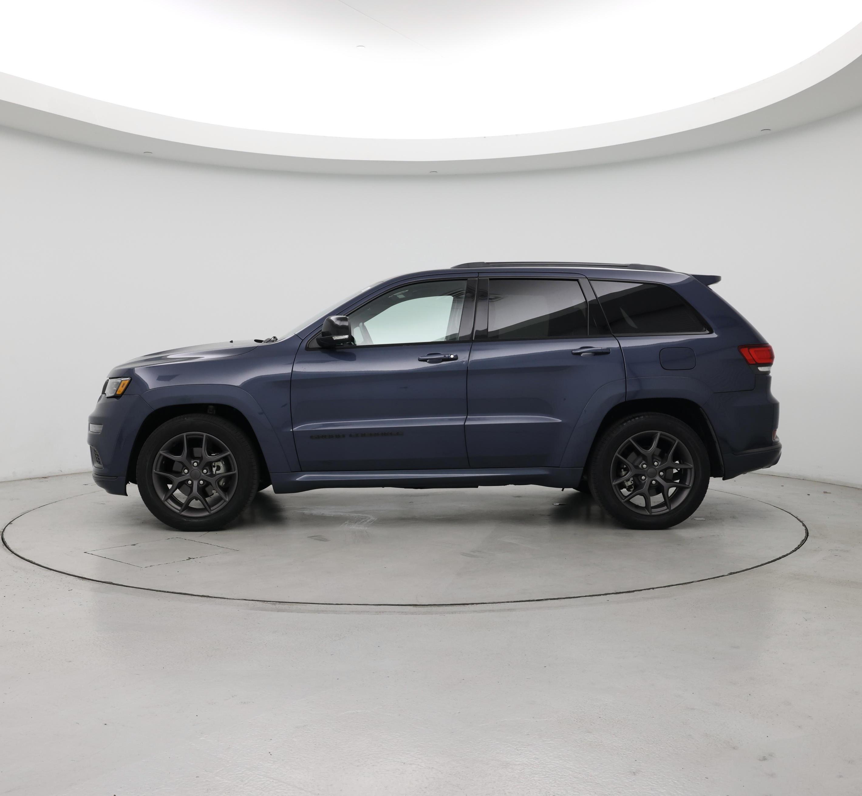 Thumbnail: 2020 Jeep Grand Cherokee - 3