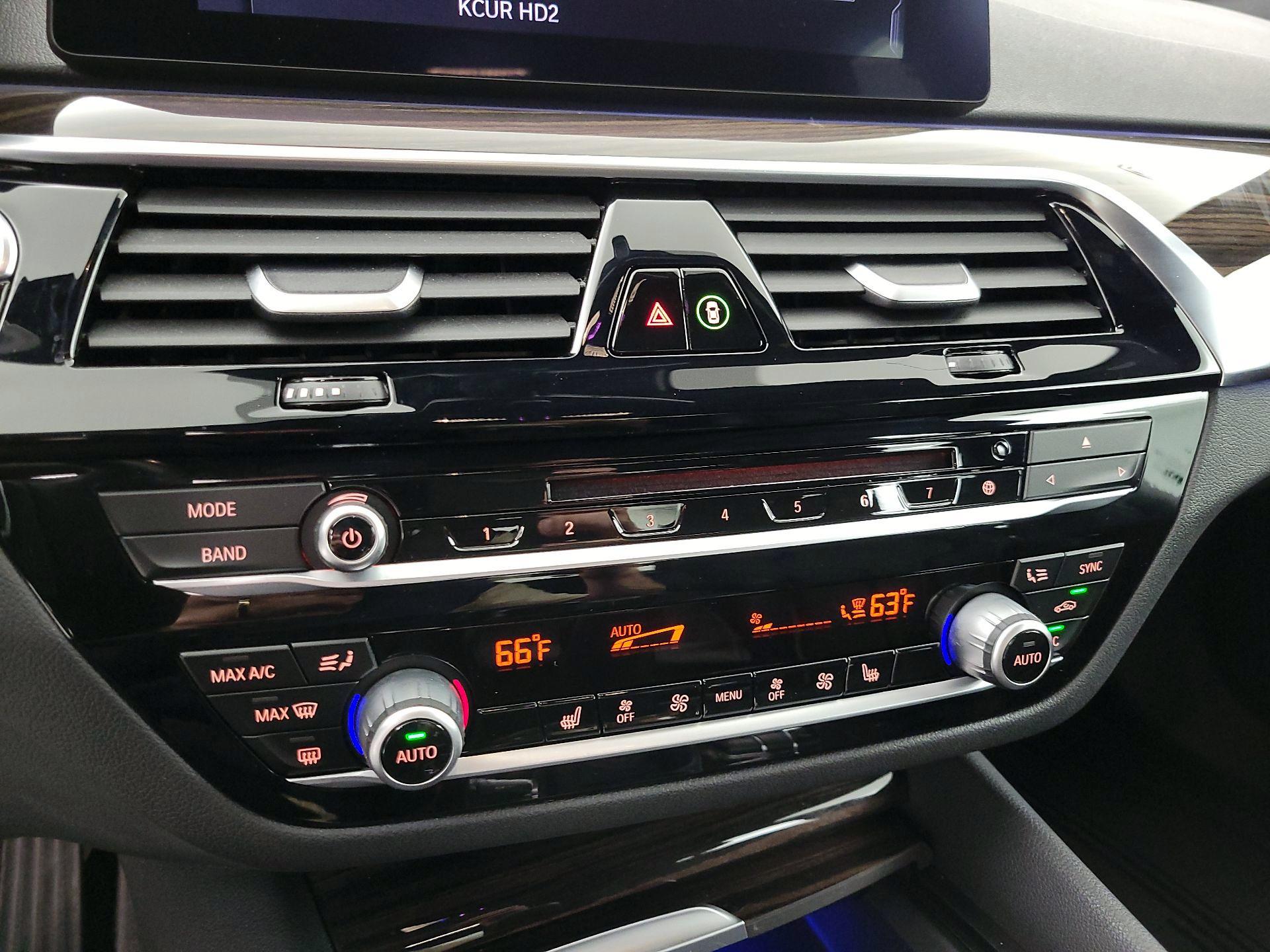 Thumbnail: 2019 BMW 5 Series - 17