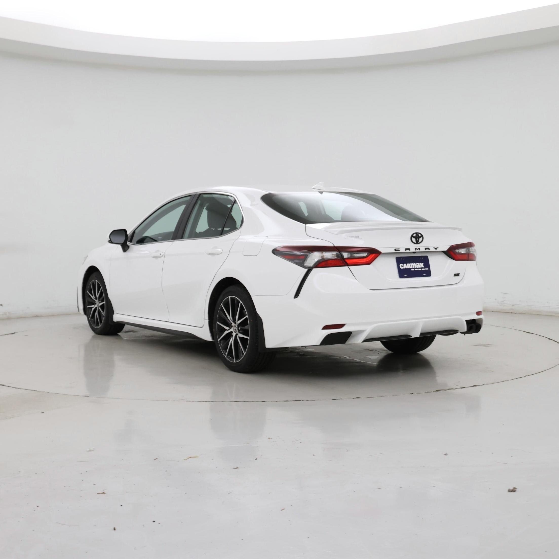 Thumbnail: 2024 Toyota Camry - 2