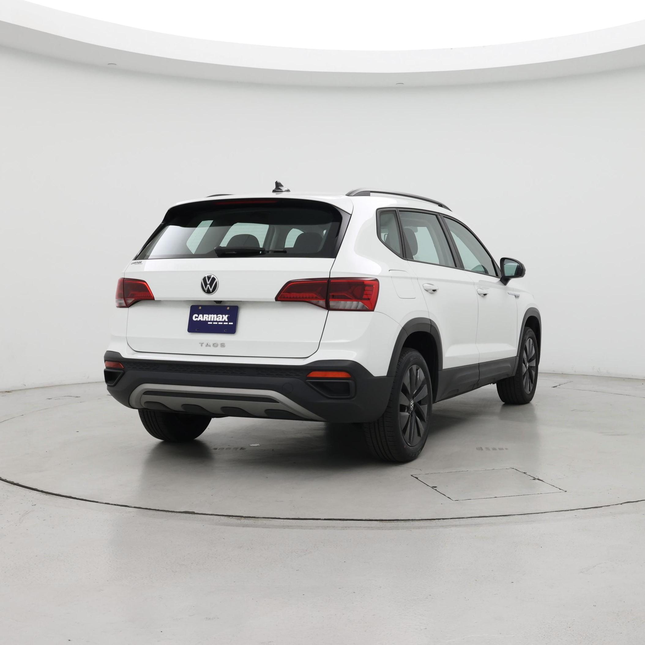 Thumbnail: 2022 Volkswagen Taos - 8