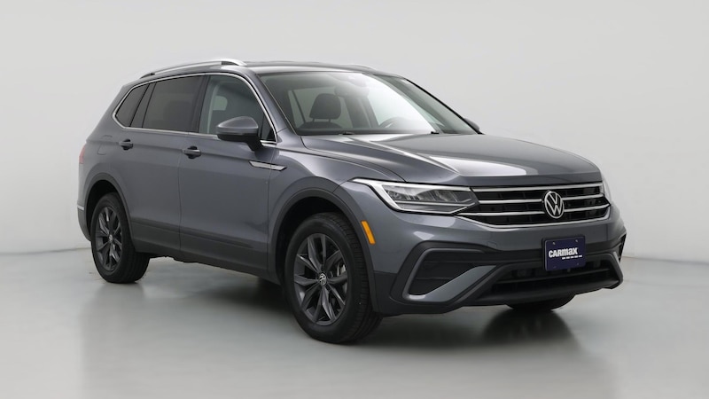 2023 Volkswagen Tiguan SE Hero Image