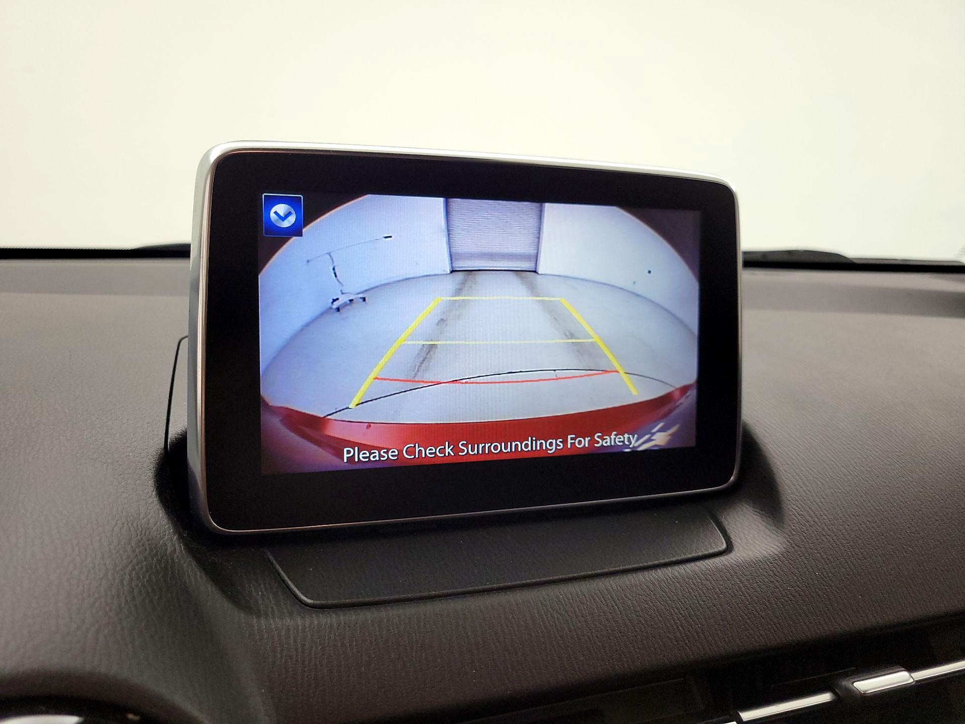 Thumbnail: 2017 Toyota Yaris iA - 14