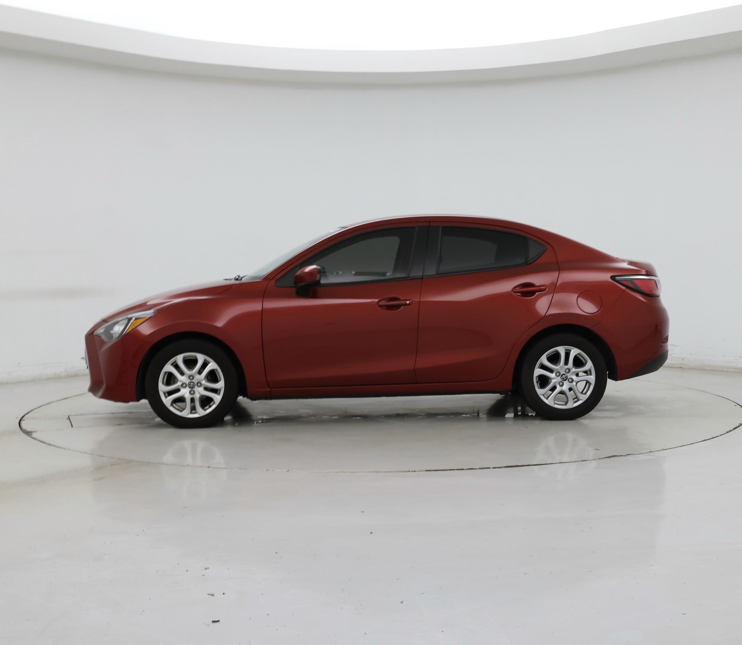 Thumbnail: 2017 Toyota Yaris iA - 3