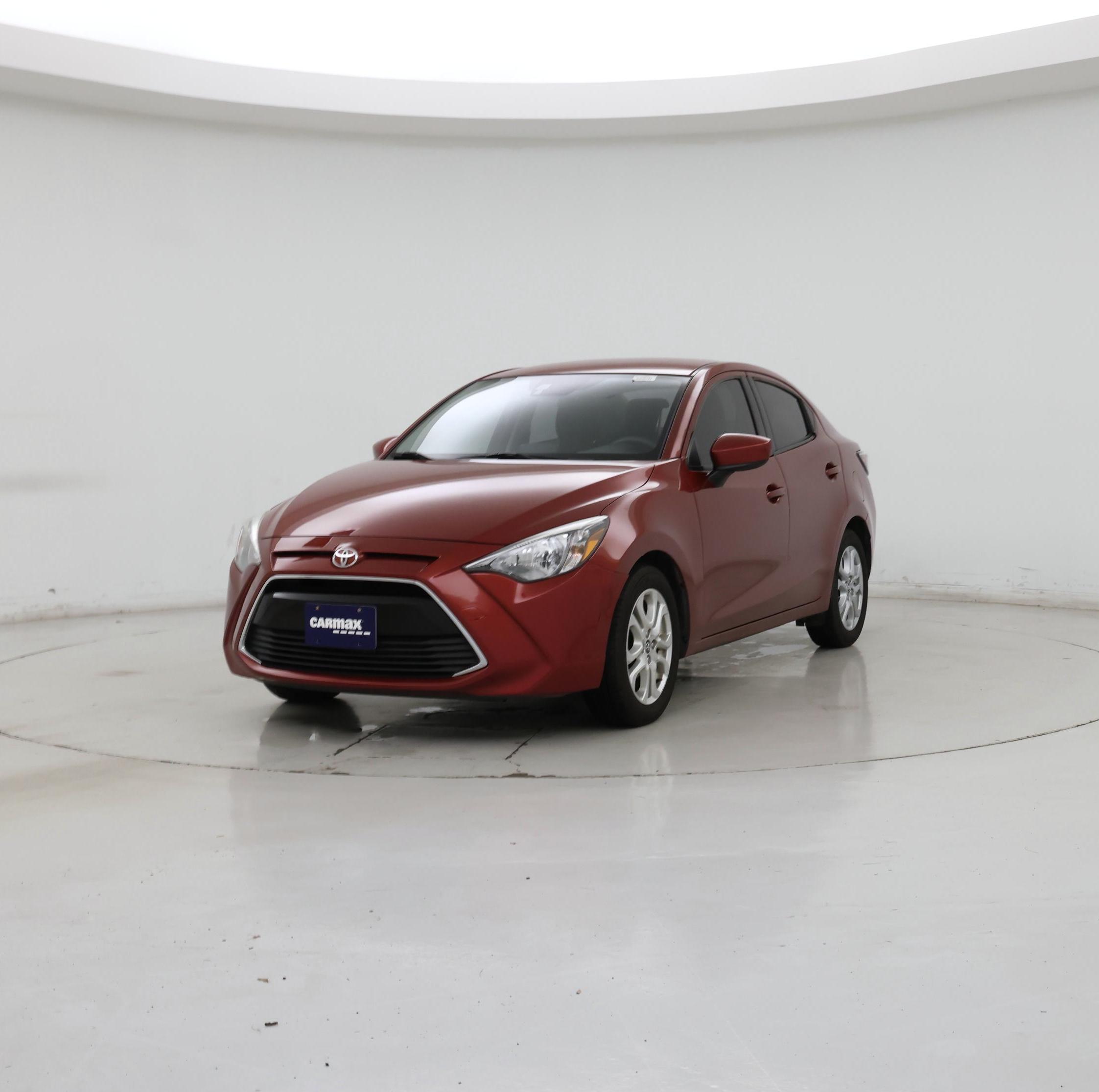 Thumbnail: 2017 Toyota Yaris iA - 4