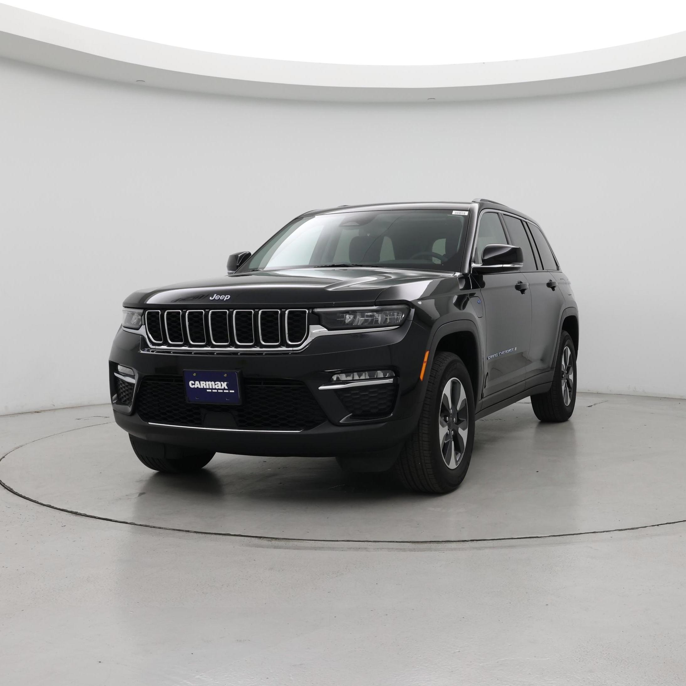 Thumbnail: 2022 Jeep Grand Cherokee - 4
